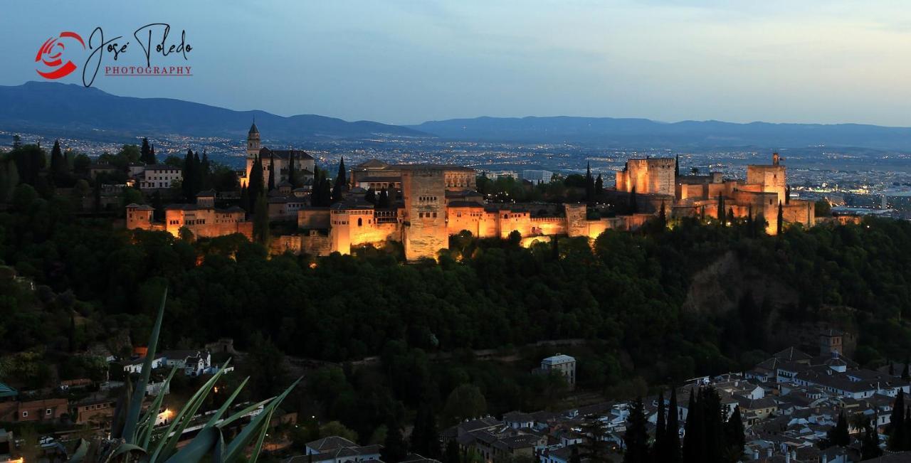 Majestuosa Alhambra Nuevo Apartamento Granada Exterior photo